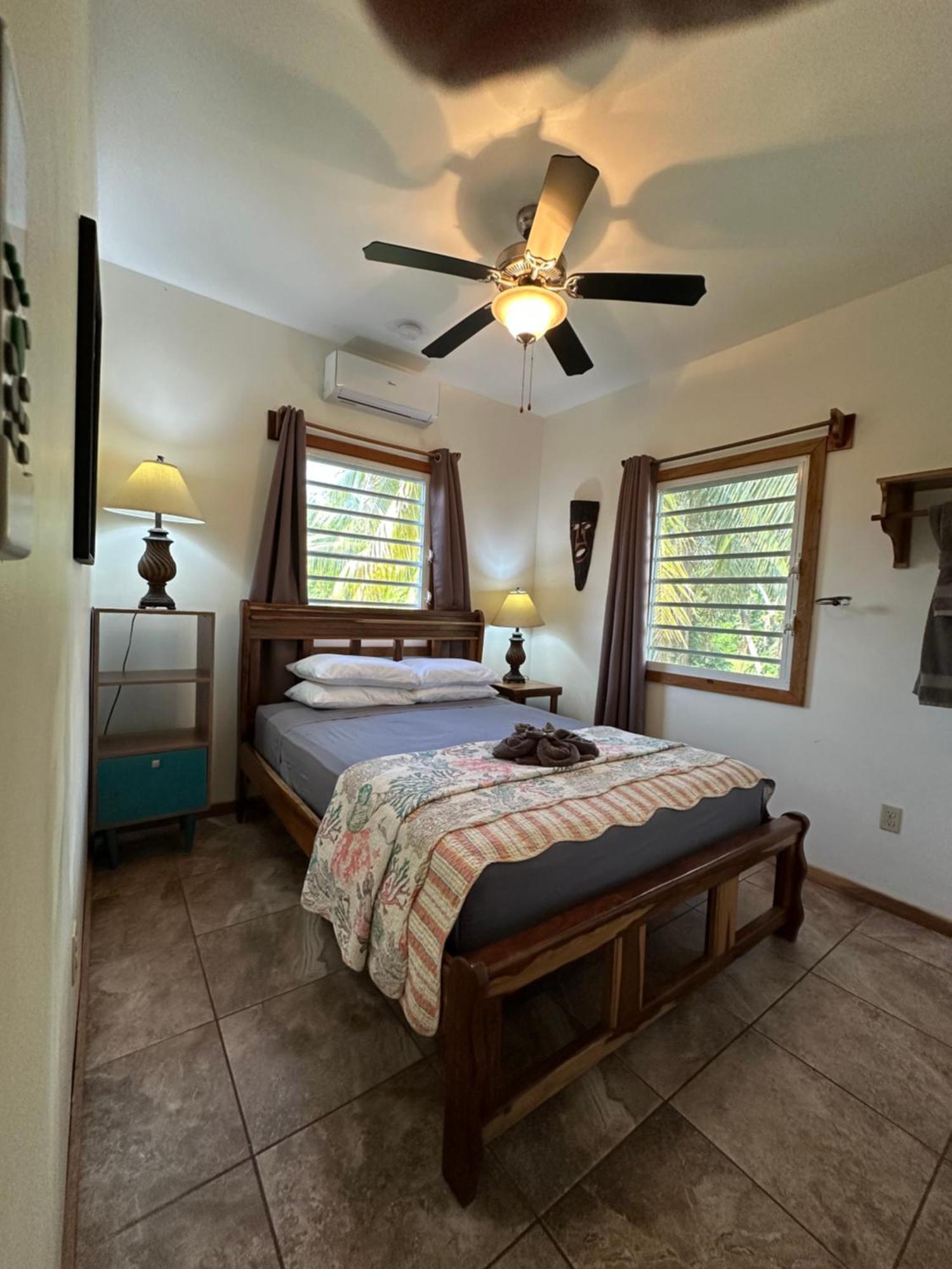 All Seasons Belize Hopkins Exterior photo